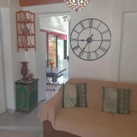 Studio 30 M2 Dans Maison En Residence Entree Privee * Six-Fours-les-Plages